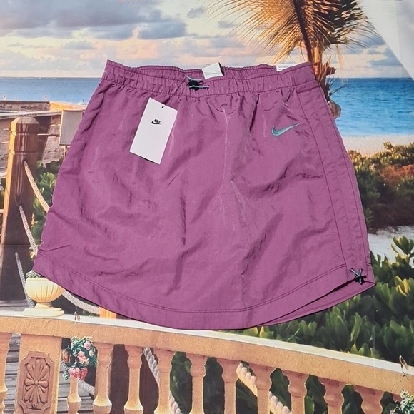 Nike Purple Skirt‎ Size XS NWT - Picture 2 of 10